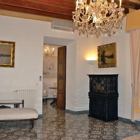 Holiday home Awesome In With Outdoor Swimming Pool Soller